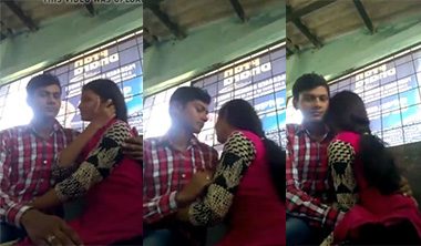 Kerala Malayalam College Lovers Pressing and Kissing Selfie